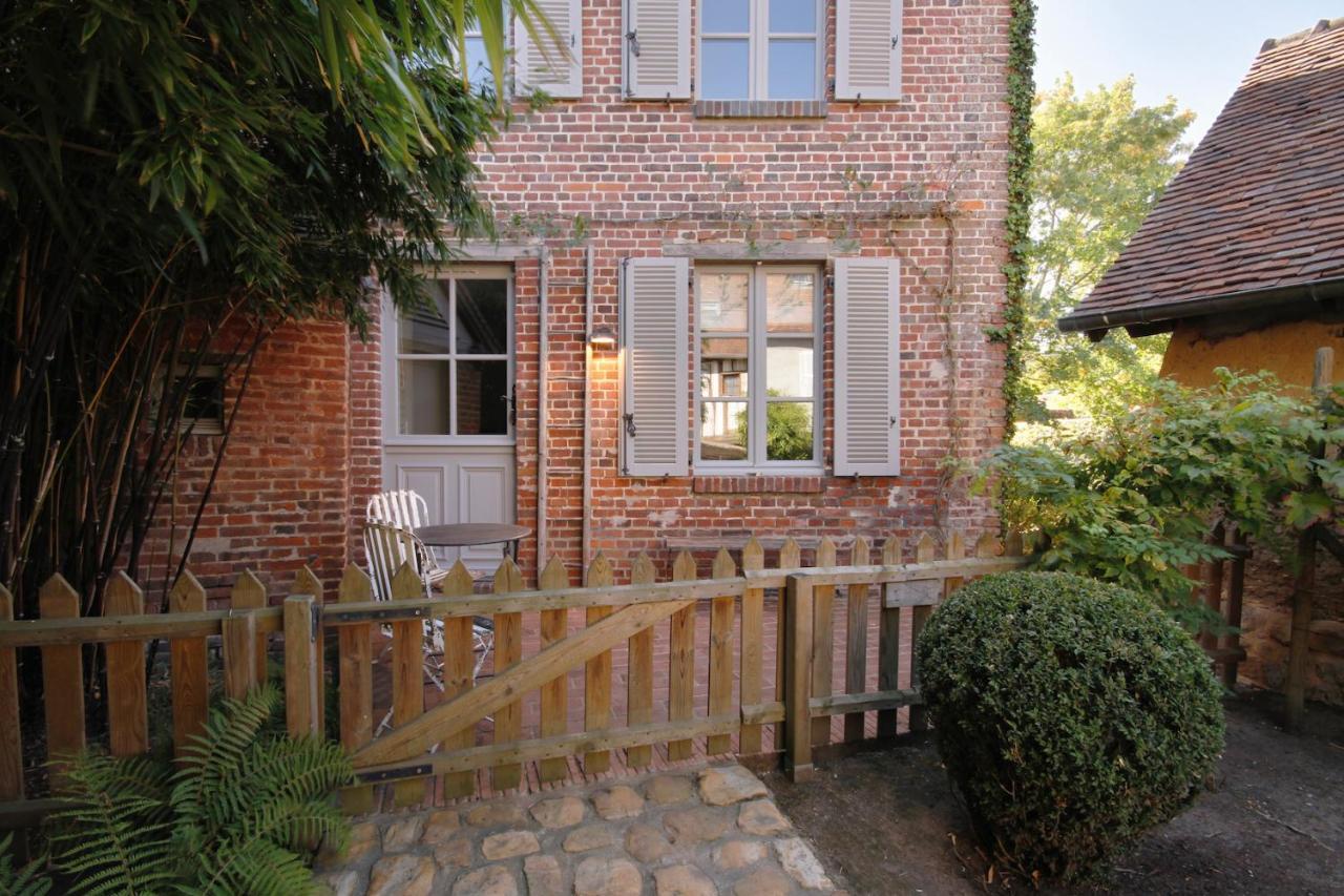 Le Jardin Decouverte Conches-en-Ouche Exterior foto